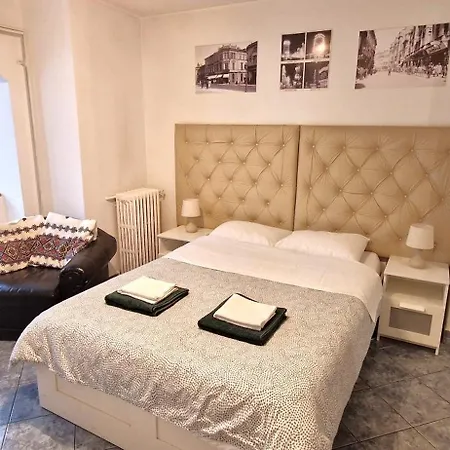 Domum Universitate Dalles - Intercontinental Bucharest