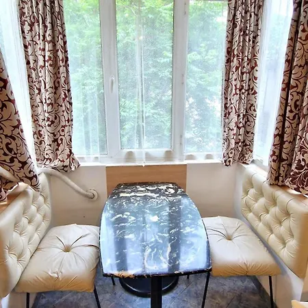 Domum Universitate Dalles - Intercontinental * Bucharest