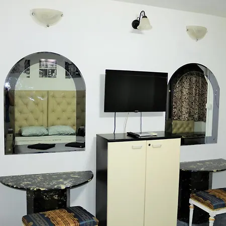 Apartament Domum Universitate Dalles - Intercontinental
