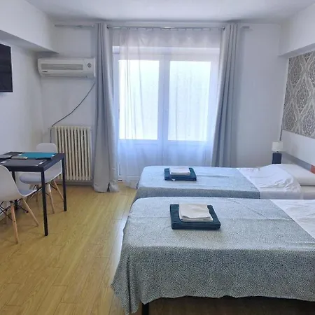 Apartament Domum Universitate Dalles - Intercontinental Bukareszt